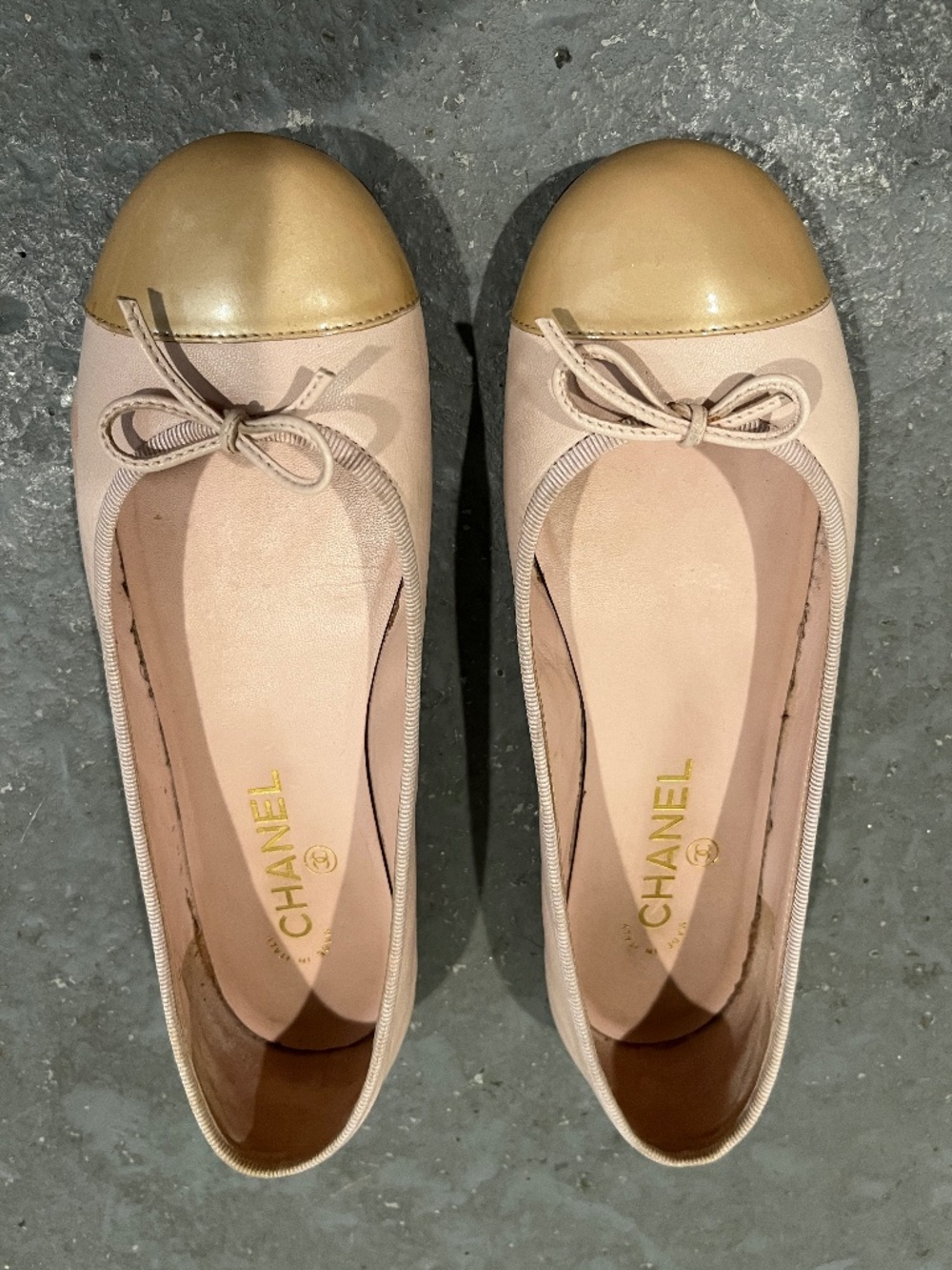 CHANEL Coco Jazz Pink Lambskin CAP toe ballet flats Size 38.5